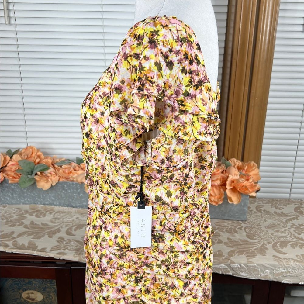 NEW ASTR The Label Floral Ruched Chiffon Minidress Size XL - Picture 8 of 11
